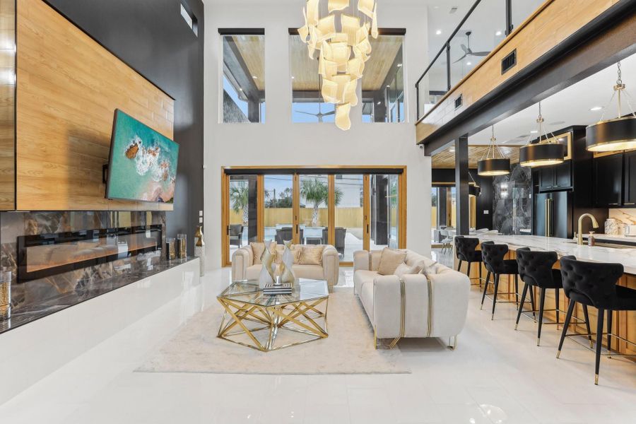 Community amenities in , Houston (Image 24).