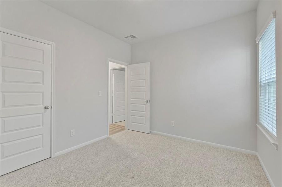 Spacious, unfurnished interior of a new home in Lakes at Black Oak, Magnolia (Image 55).