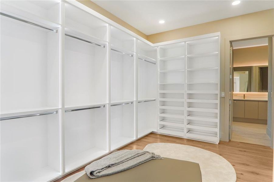 Image 76 of a home in .