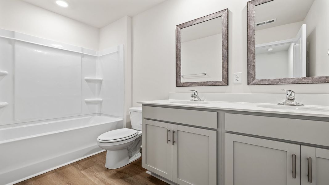 Furnished interior view inside a new home in Cascade Point, Seneca (Image 11).