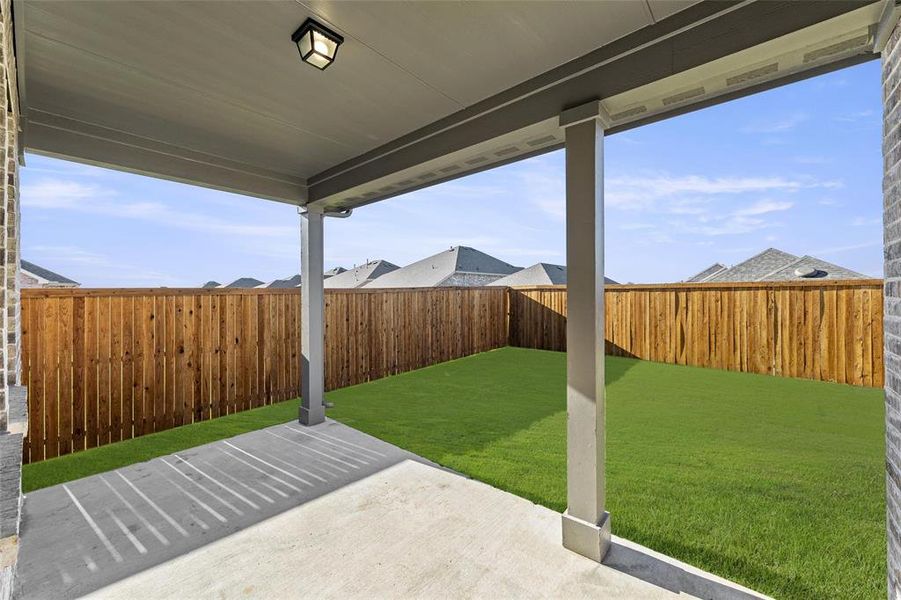 1412 Martingale  Patio