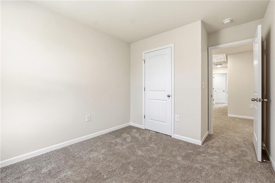 Spacious, unfurnished interior of a new home in Carolina, Palmetto (Image 25).