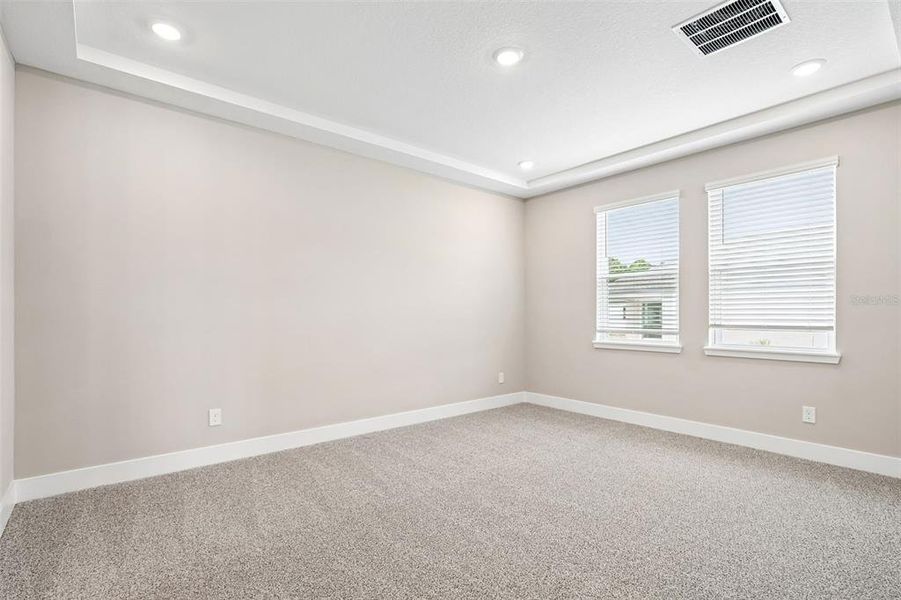 Spacious, unfurnished interior of a new home in Legends Preserve - Signature Series, Daytona Beach (Image 23).