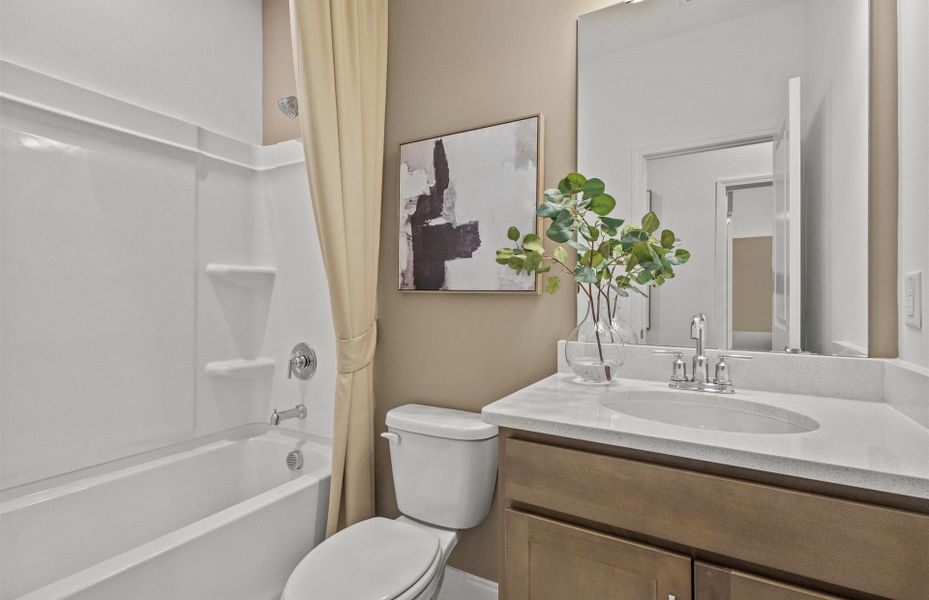 Representative furnished interior of a home built from the Compton by Pulte Homes in Briarwood Reserve, Spartanburg (Image 18).