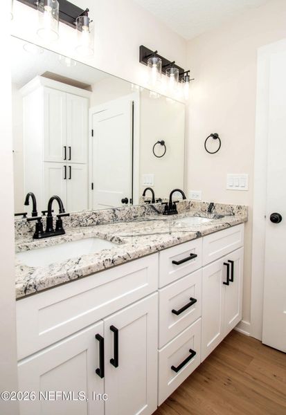 Furnished interior view inside a new home in , Callahan (Image 5).