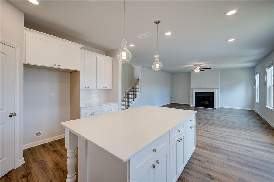 Furnished interior view inside a new home in Hamilton Lakes, Lawrenceville (Image 8). Furnished interior view inside a new home in Hamilton Lakes, Lawrenceville (Image 8).