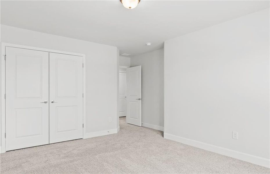 Spacious, unfurnished interior of a new home in Anderson Point, McDonough (Image 35).