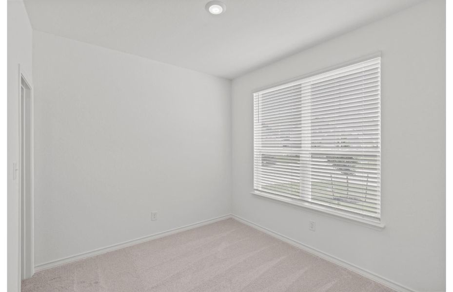 Additional Bedroom Additional Bedroom