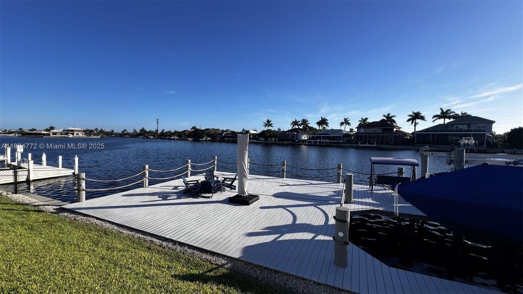 Community amenities in , Marco Island (Image 23).