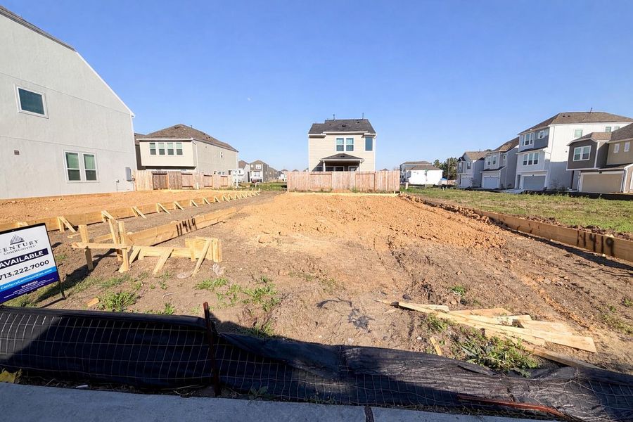 Site preparation for new homesites in Cloverdale, Houston (Image 21).