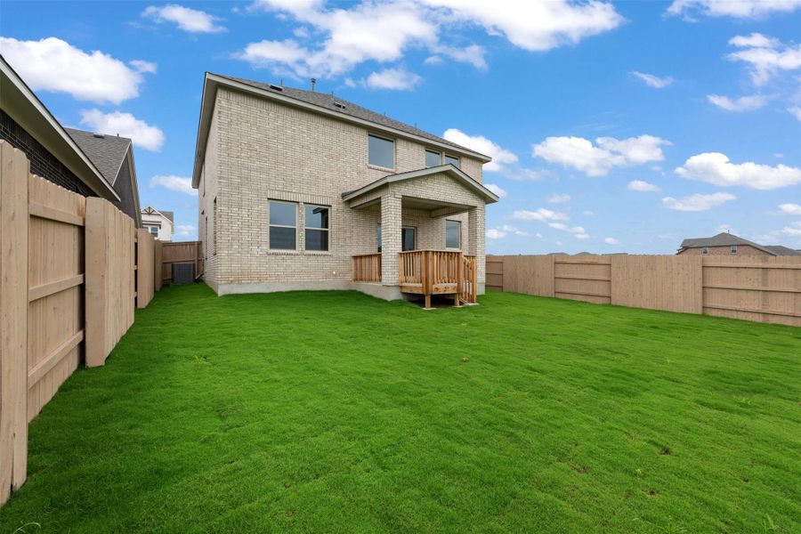 Representative images and renderings are for illustrative purposes. Actual structural options and design finishes of home may vary. Representative images and renderings are for illustrative purposes. Actual structural options and design finishes of home may vary.