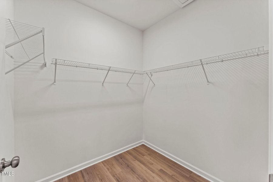 21- Walkin Closet HHHunt Homes