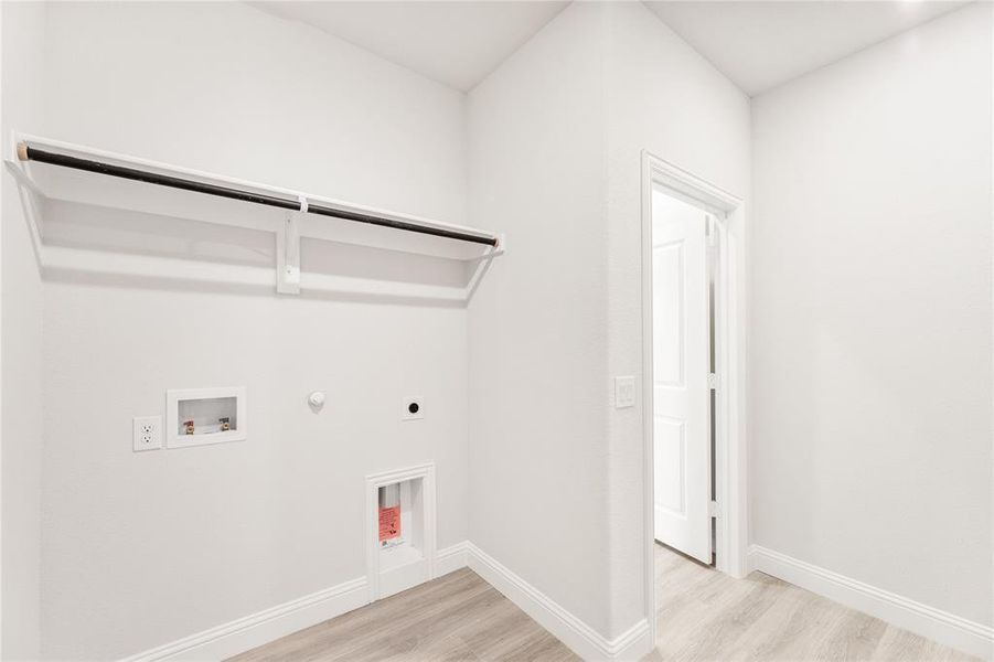 Spacious, unfurnished interior of a new home in Maplewood, Glenn Heights (Image 35). Spacious, unfurnished interior of a new home in Maplewood, Glenn Heights (Image 35).