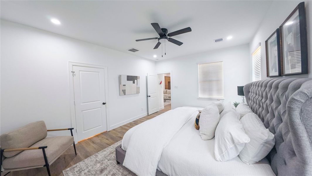 Furnished interior view inside a new home in , El Campo (Image 12). Furnished interior view inside a new home in , El Campo (Image 12).