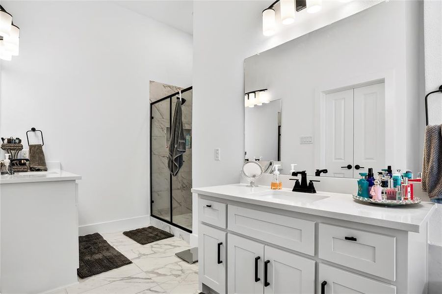 Furnished interior view inside a new home in , Little Elm (Image 8).