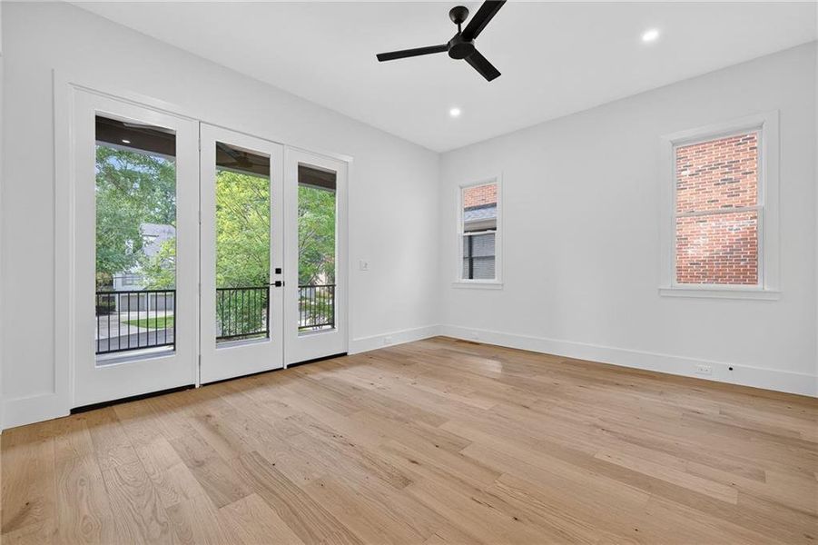 Spacious, unfurnished interior of a new home in , Atlanta (Image 46).