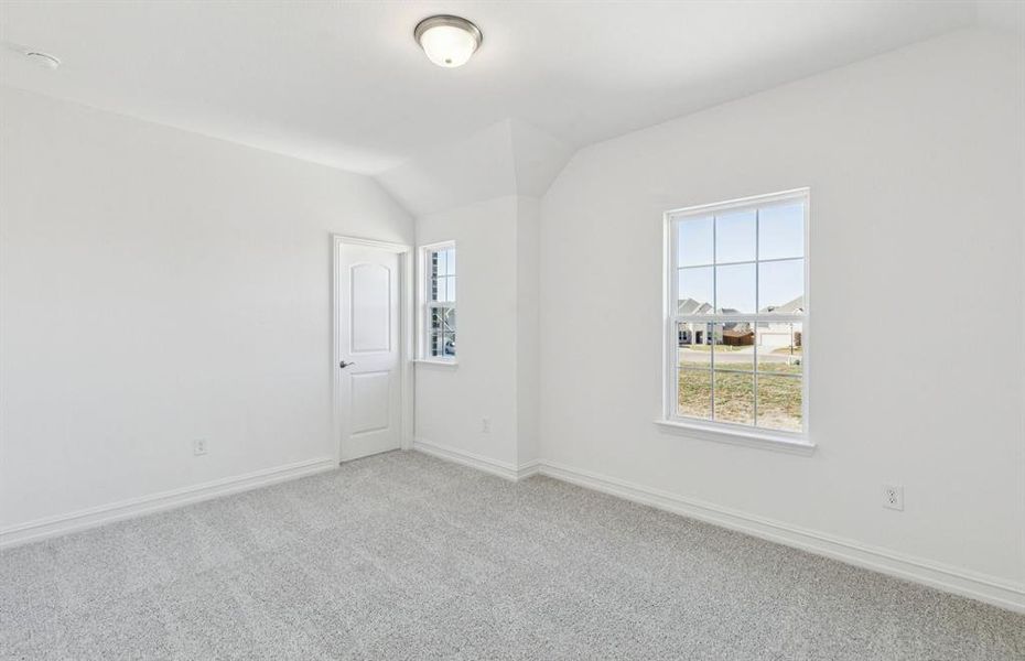 Spacious secondary bedroom Spacious secondary bedroom