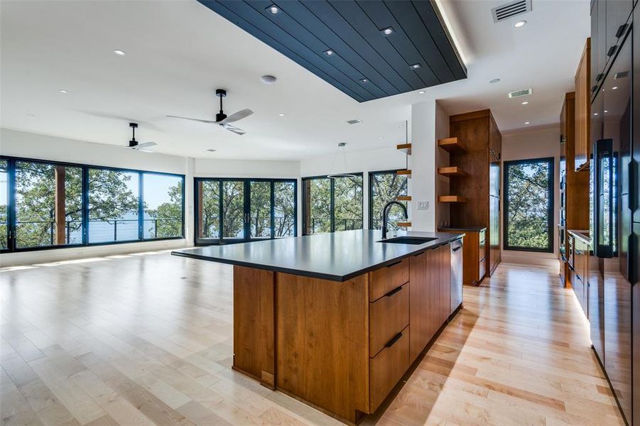 Image 32 of a home in . Image 32 of a home in .