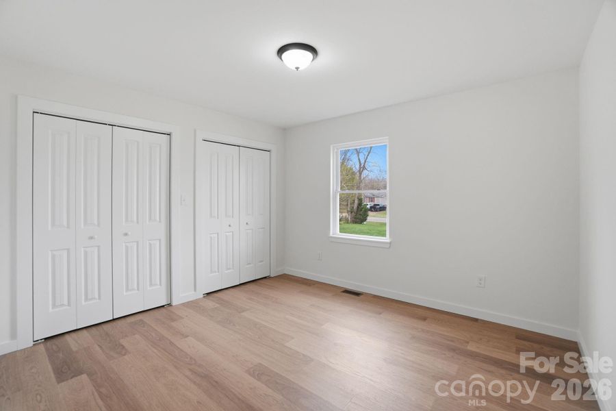 Spacious, unfurnished interior of a new home in , Newton (Image 28).