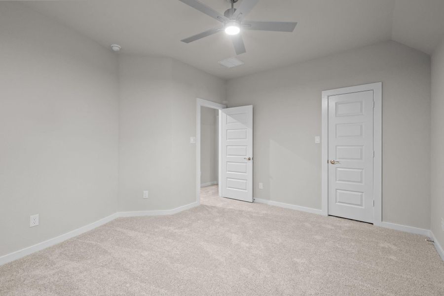 Spacious, unfurnished interior of a new home in Briarwood Crossing, Rosenberg (Image 23). Spacious, unfurnished interior of a new home in Briarwood Crossing, Rosenberg (Image 23).