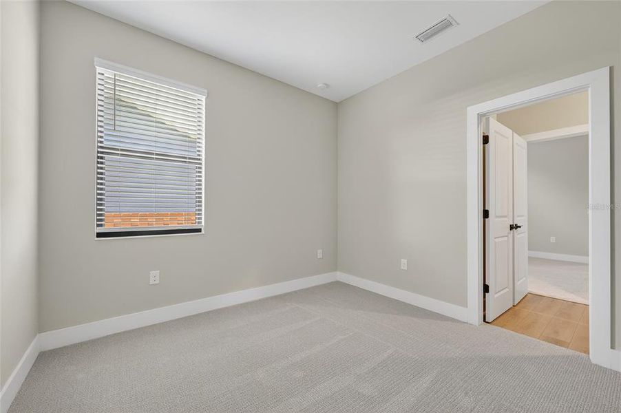 Spacious, unfurnished interior of a new home in , Port Charlotte (Image 31).