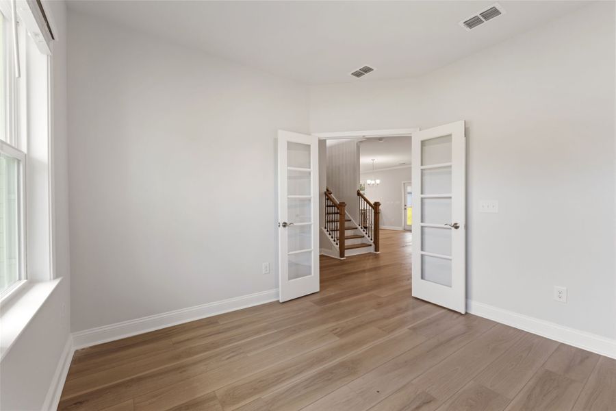 Spacious, unfurnished interior of a new home in Solserra, Shallotte (Image 17).