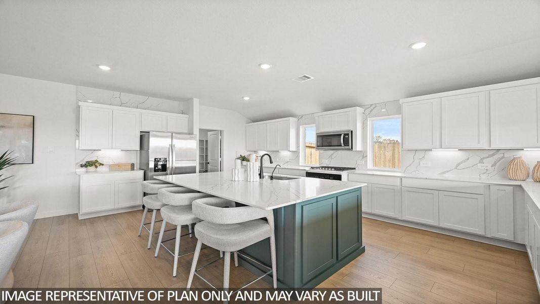 Furnished interior view inside a new home in Riverside Estates, Mont Belvieu (Image 28).