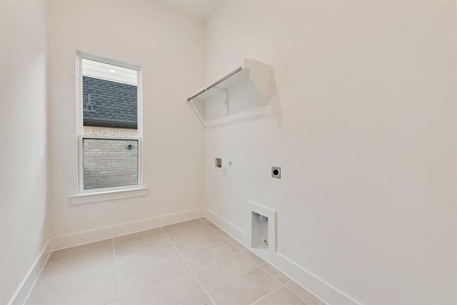 Furnished interior view inside a new home in Hillside Village, Celina (Image 13). Furnished interior view inside a new home in Hillside Village, Celina (Image 13).