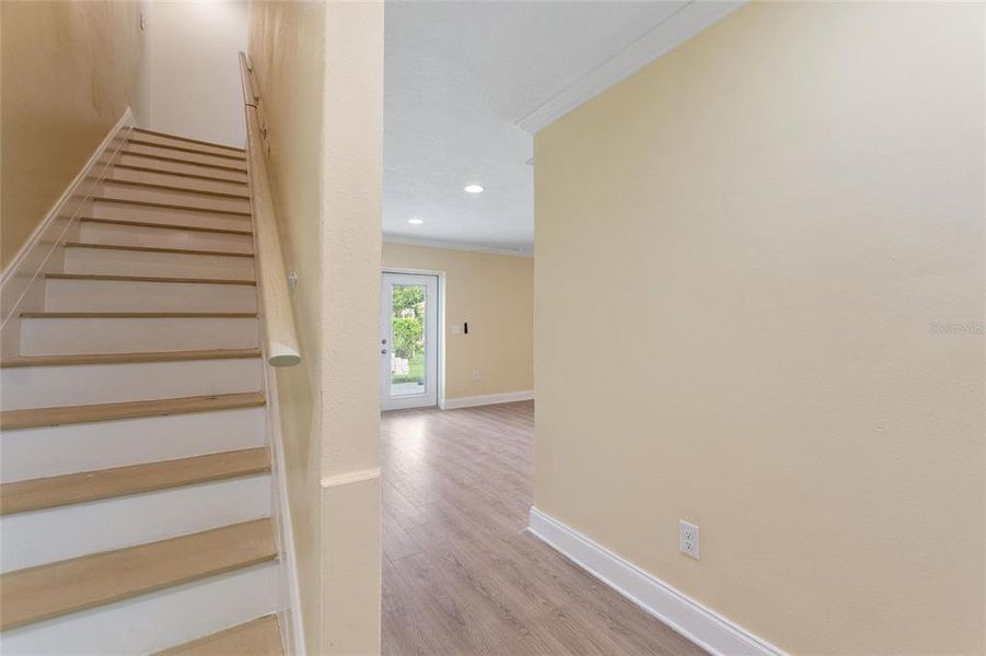 Spacious, unfurnished interior of a new home in , Bartow (Image 19).
