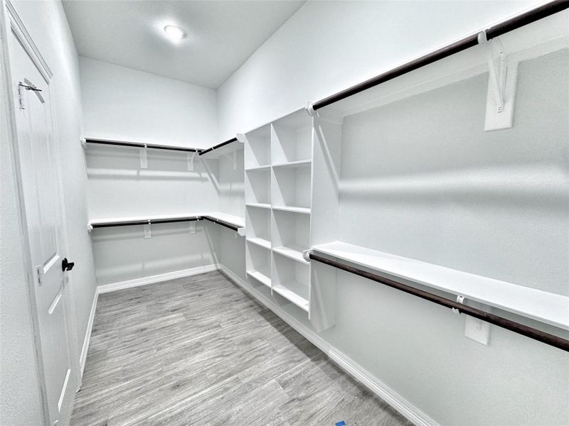 All images are for illustrative purposes only. Home is to be built and is currently under construction.