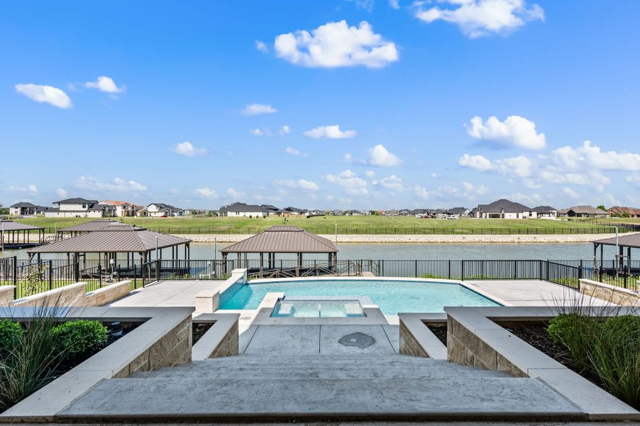 Community amenities in The Resort on Eagle Mt. Lake, Fort Worth (Image 48).