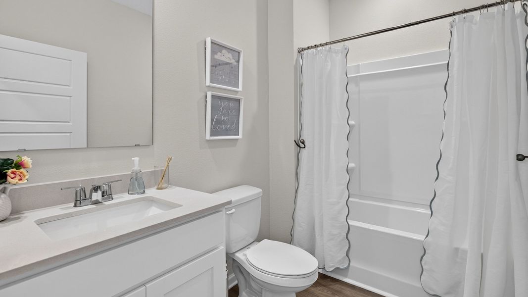 Furnished interior view inside a new home in Copes Landing, Jacksonville (Image 24).