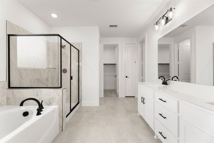 703 Iris-Primary Suite-3