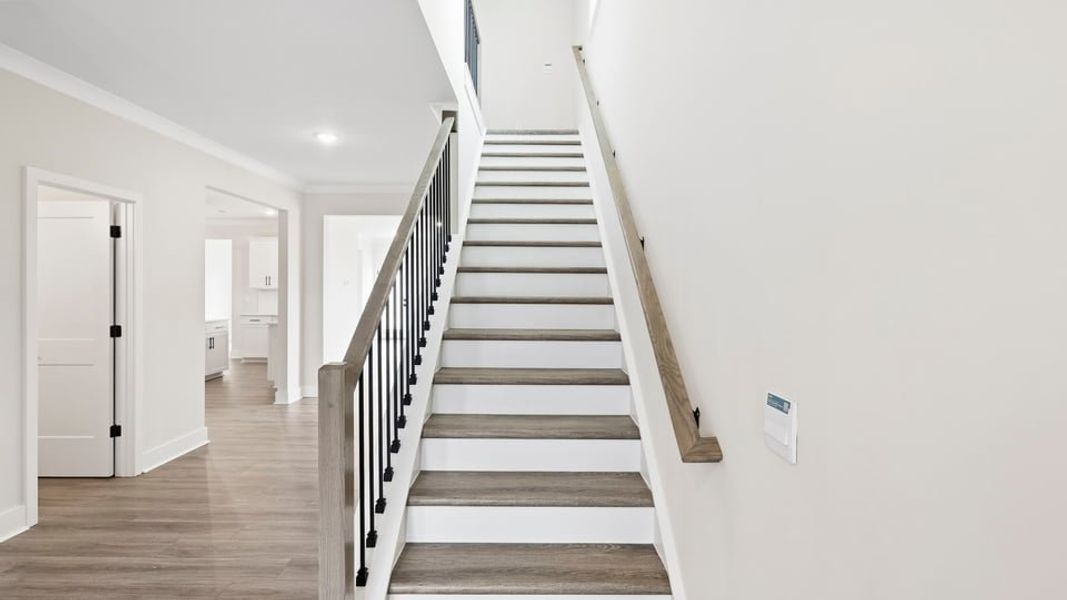 Spacious, unfurnished interior of a new home in Sycamore Cove, Woodruff (Image 26).