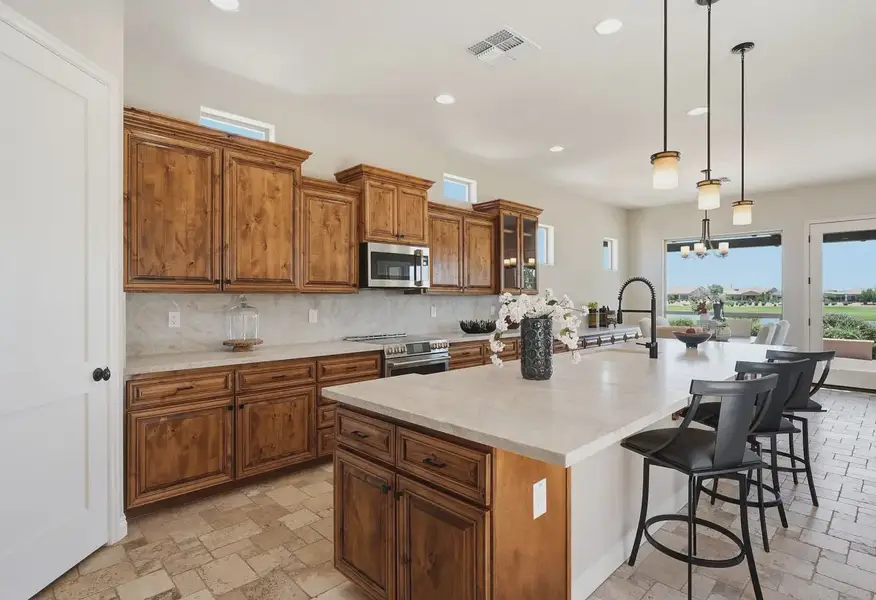 Encanterra Positano HS 533 Kitchen - 2 of 14 Encanterra Positano HS 533 Kitchen - 2 of 14