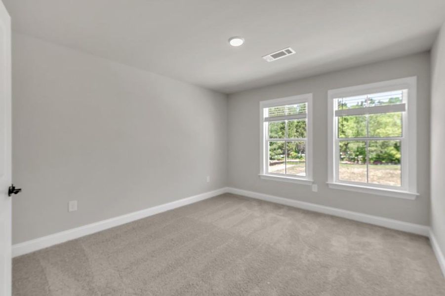 Spacious, unfurnished interior of a new home in , Lawrenceville (Image 16).