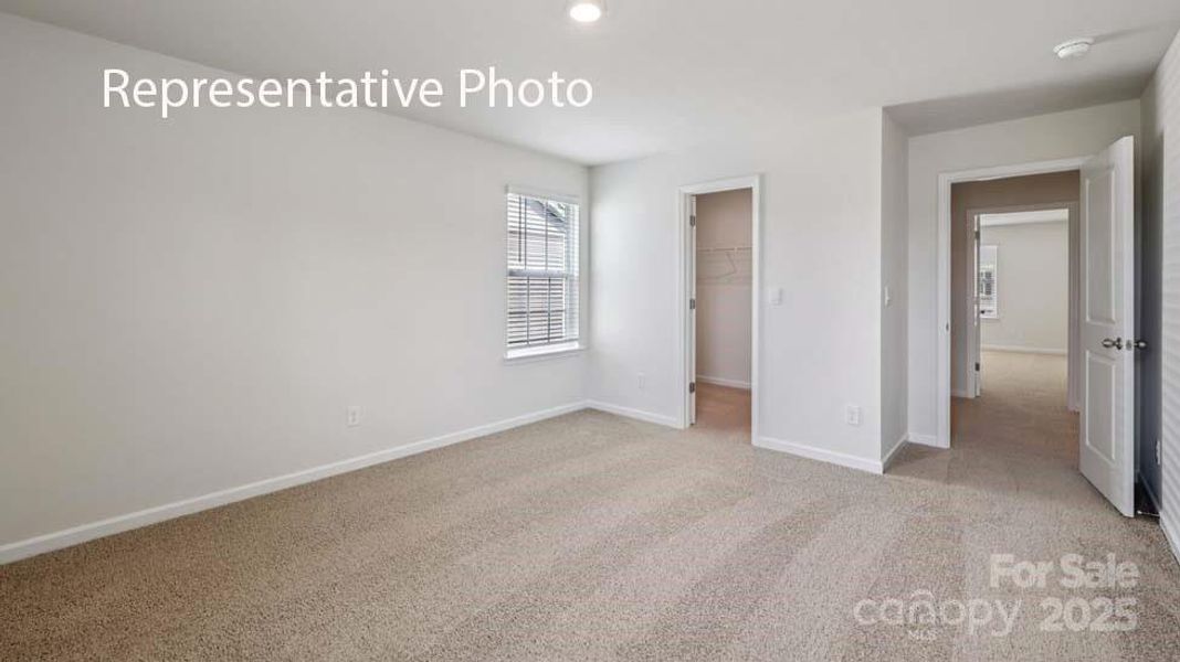 Spacious, unfurnished interior of a new home in Nolen Farm, Gastonia (Image 18).