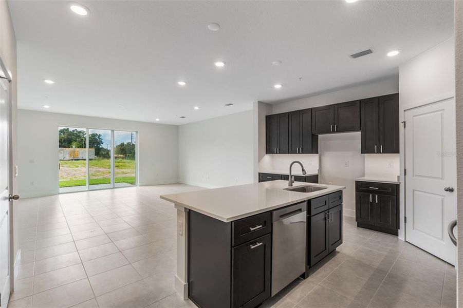 Furnished interior view inside a new home in Magnolia Reserve, Ocoee (Image 4).