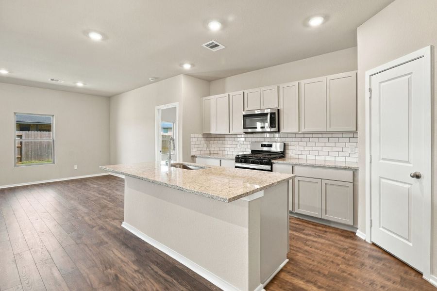Angleton, TX New Home.  - Slide 12