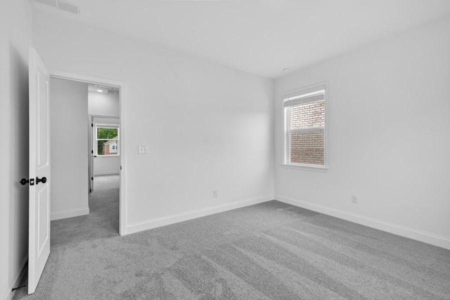 Spacious, unfurnished interior of a new home in Auburn Glen, Dacula (Image 20). Spacious, unfurnished interior of a new home in Auburn Glen, Dacula (Image 20).