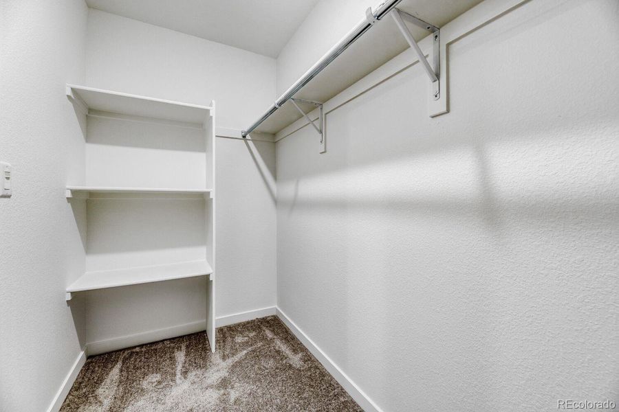 Spacious, unfurnished interior of a new home in Copper Chase: The Celestial Collection, Colorado Springs (Image 9).