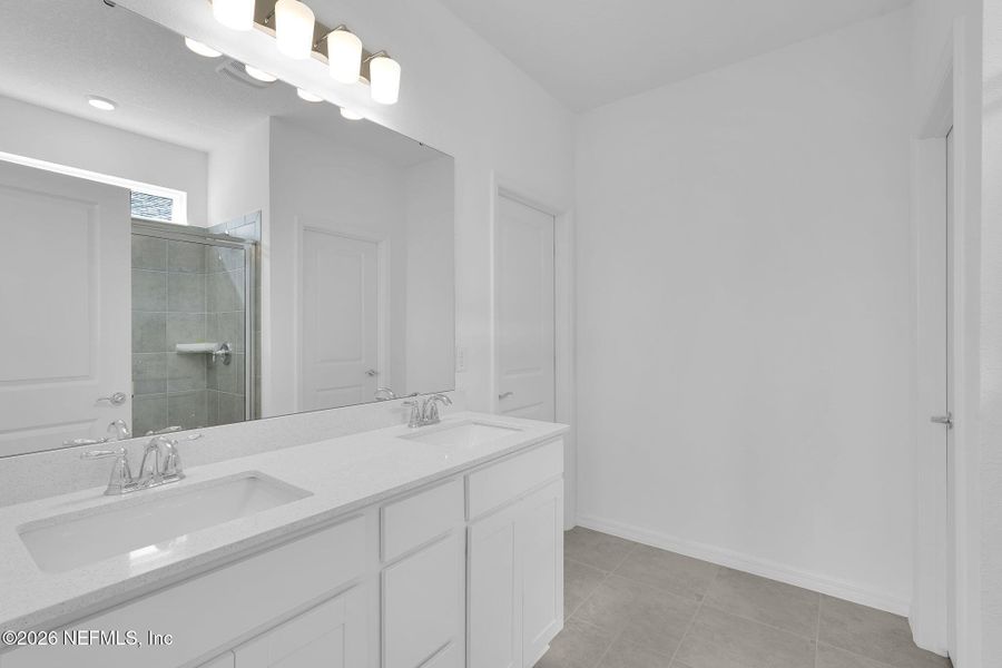 Furnished interior view inside a new home in Hyland Trail, Green Cove Springs (Image 8).