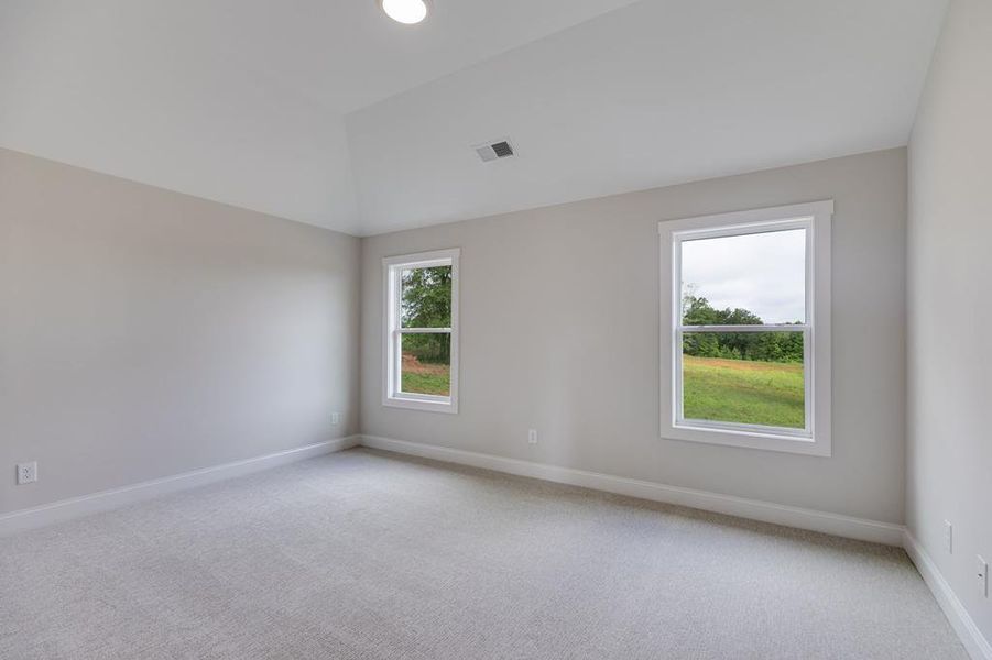 Spacious, unfurnished interior of a new home in Harmon Springs, Carrollton (Image 47).