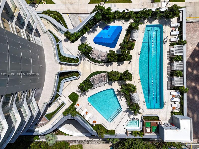 Community amenities in , Miami (Image 29). Community amenities in , Miami (Image 29).