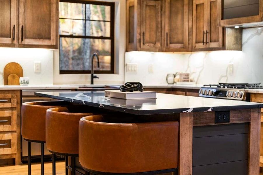 Furnished interior view inside a new home in , Blue Ridge (Image 34).