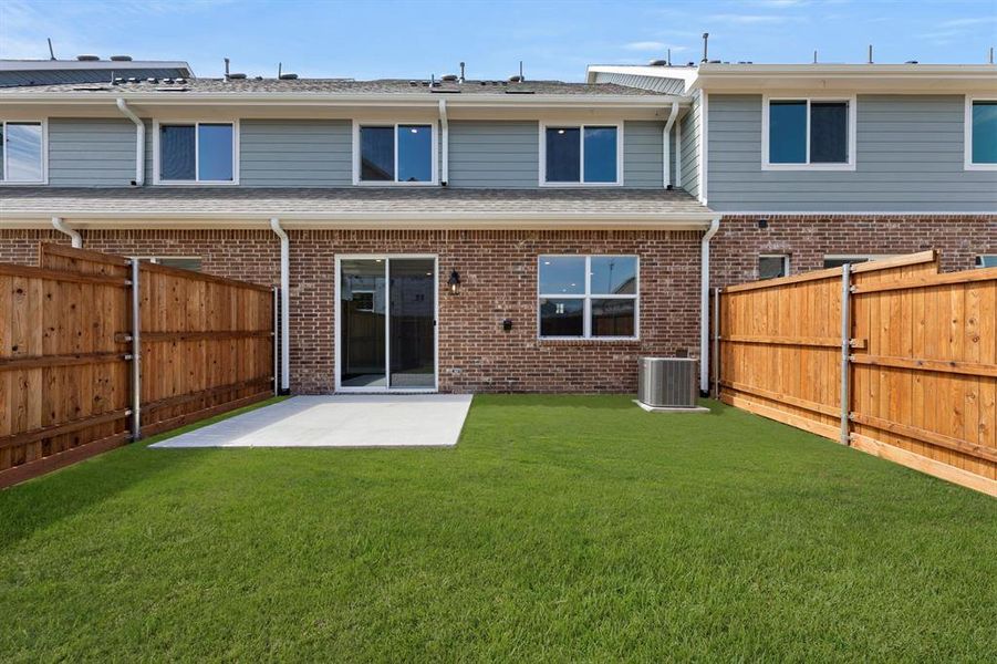 27. 2904 Wheelhouse - Back 27. 2904 Wheelhouse - Back