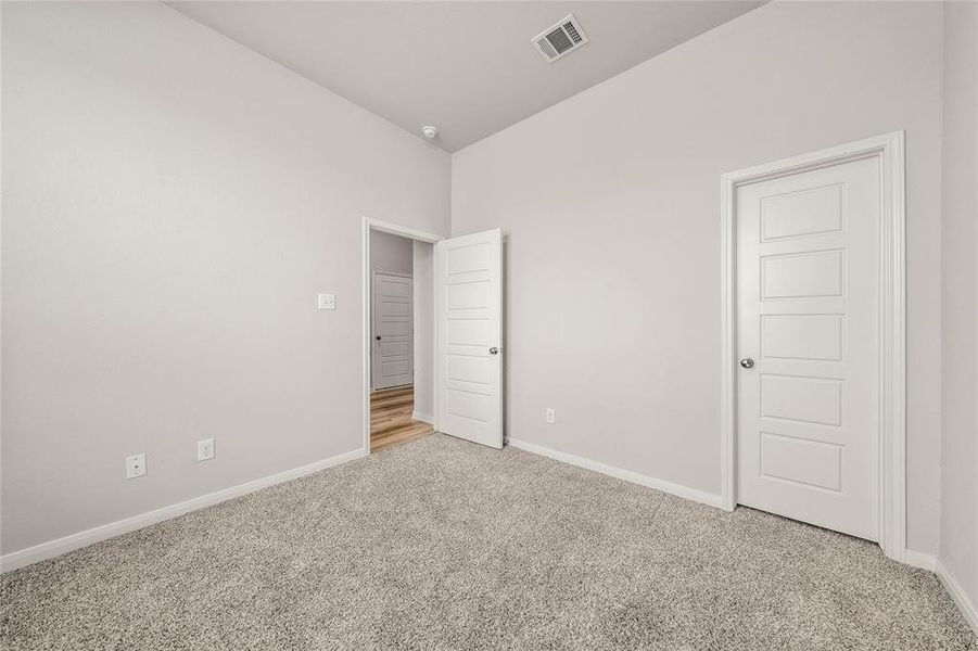 Spacious, unfurnished interior of a new home in , Waco (Image 17). Spacious, unfurnished interior of a new home in , Waco (Image 17).