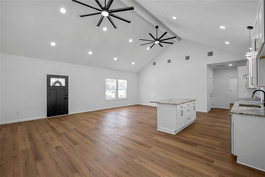 Spacious, unfurnished interior of a new home in , Waco (Image 16). Spacious, unfurnished interior of a new home in , Waco (Image 16).