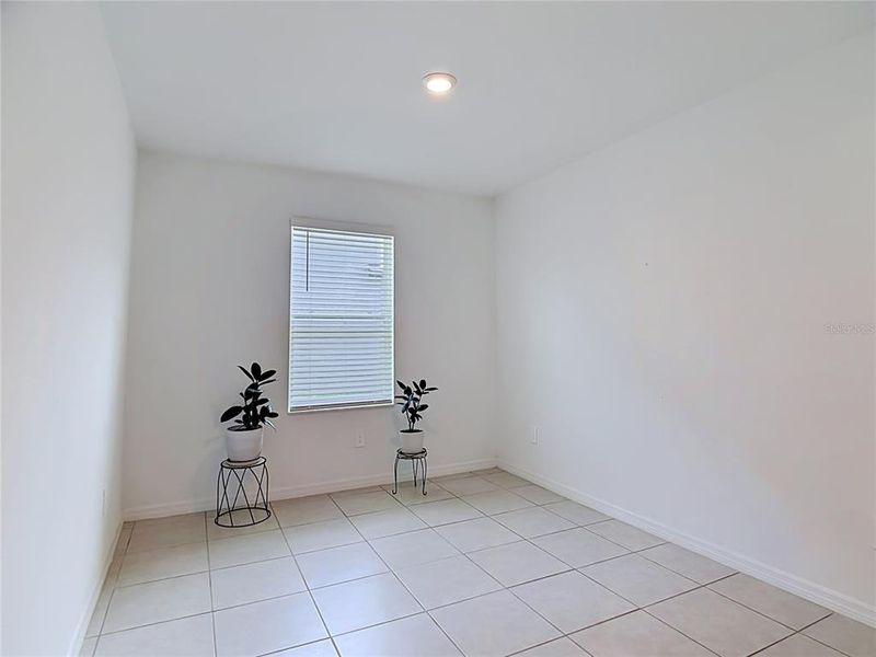 Spacious, unfurnished interior of a new home in , Lakeland (Image 21).