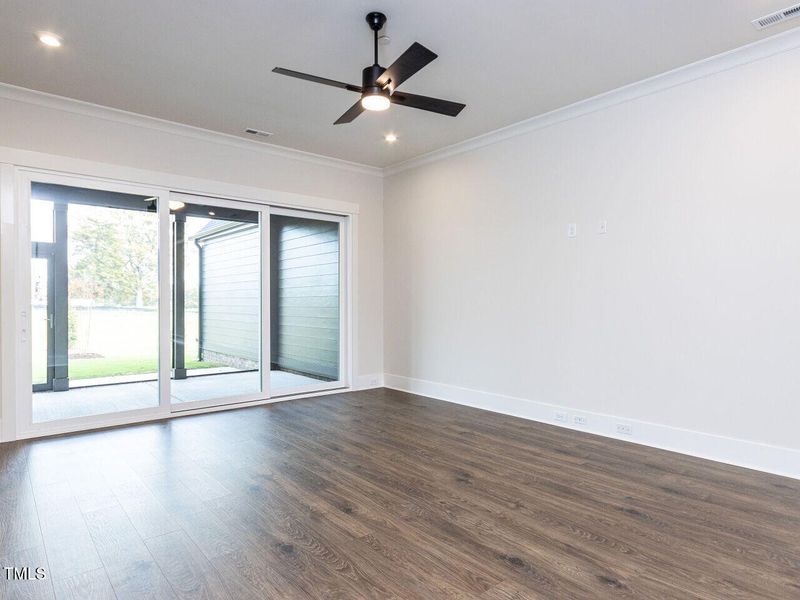 008-1280x960-living-room 008-1280x960-living-room